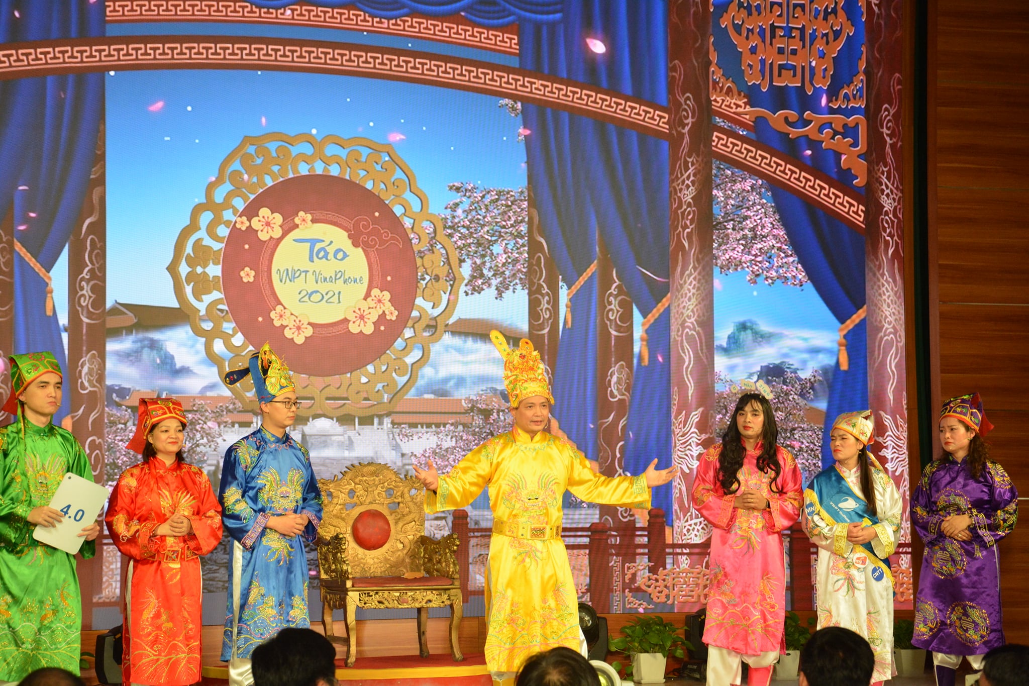 Chuyên môn và Công đoàn Tổng công ty Dịch vụ Viễn thông tổ chức chương trình Gala Chào xuân 2021 Chuyên môn và Công đoàn Tổng công ty Dịch vụ Viễn thông tổ chức chương trình Gala Chào xuân 2021